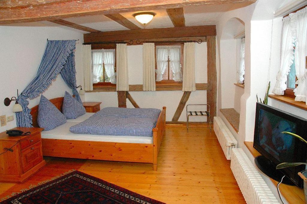 Landhaus Zum Falken Tauberzell Εξωτερικό φωτογραφία