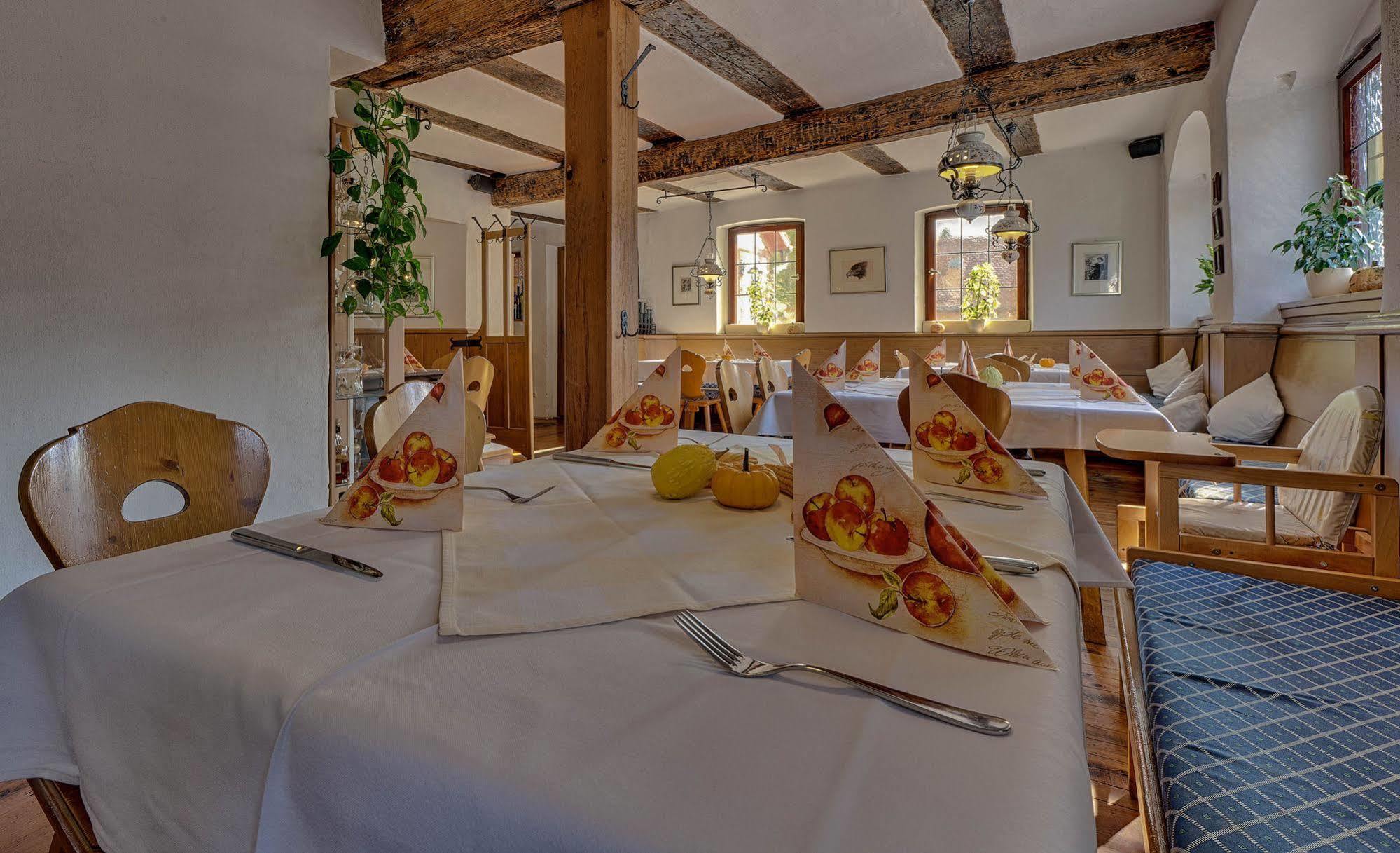 Landhaus Zum Falken Tauberzell Εξωτερικό φωτογραφία