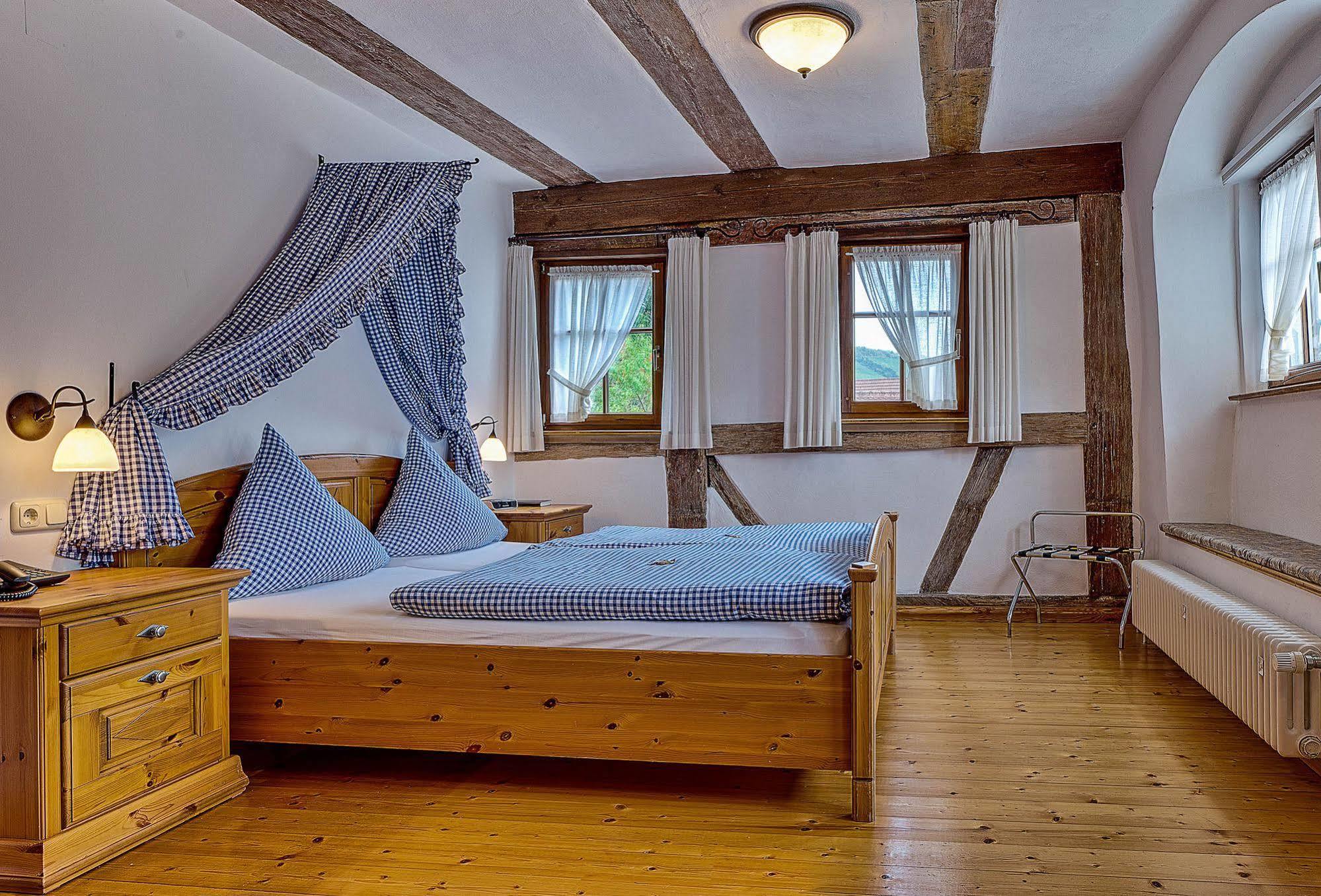 Landhaus Zum Falken Tauberzell Εξωτερικό φωτογραφία